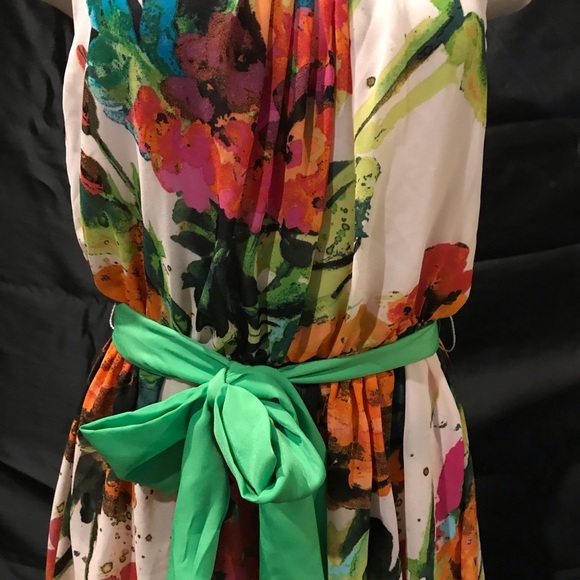 Spring dress vibrant colors size M - Picture 5 of 5